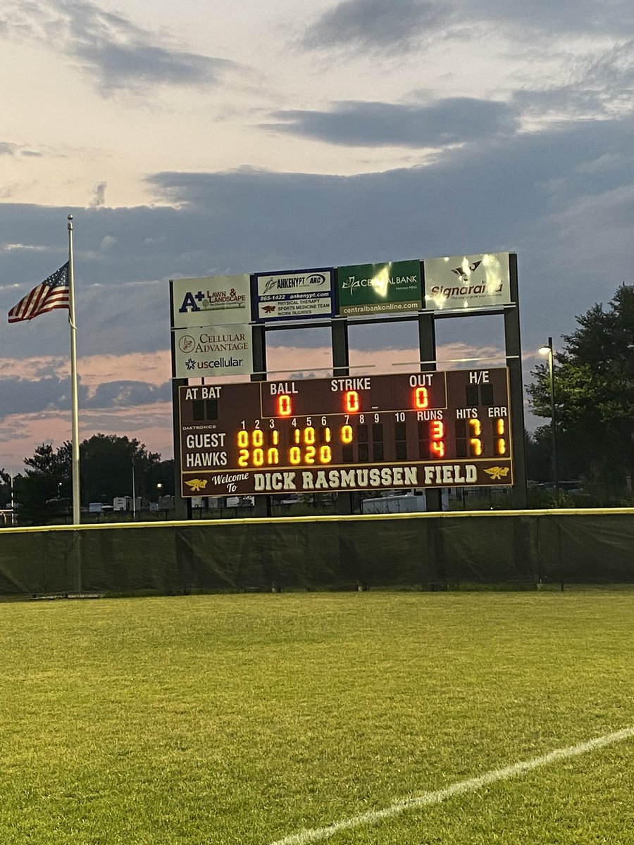 WaukeeSoftball's tweet photo. What. A. Battle. 
What. A. Season. 

Thank you seniors for everything you’ve contributed to this program. 

It will always be a great day to be a Warrior! 💜 https://t.co/XuLO42c6hz