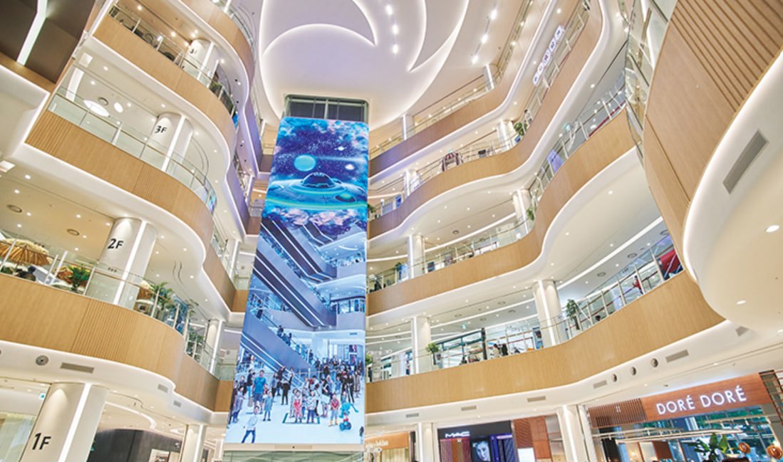 invitoken's tweet photo. INVI MALL : Luxury Online Shopping Mall 
https://t.co/BzNyveFBK7

#INVI #Luxury #online #shoopping #nft #inviToken https://t.co/9QmGnWAZLz