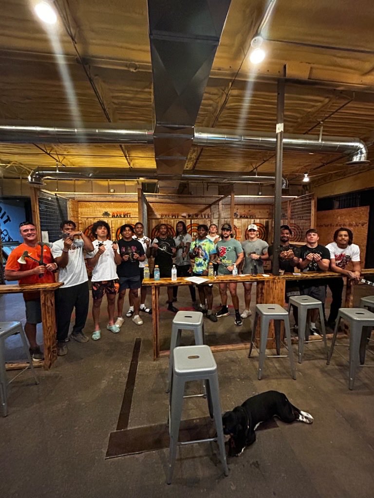 Dan Hammerschmidt tweet media