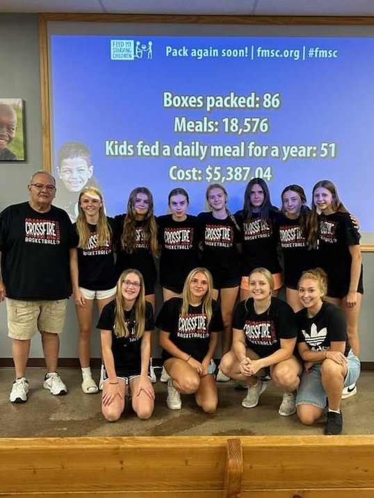 Crossfire 2027 serving at Feed My Starving Children
#Servetolead #makingapositivedifference
@CrossfireGHoops