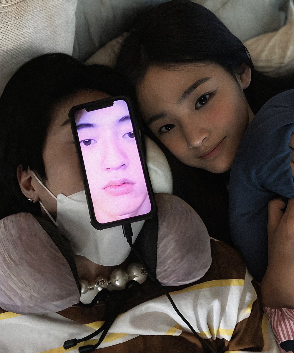 poetryjeans's tweet image. #cheezefly