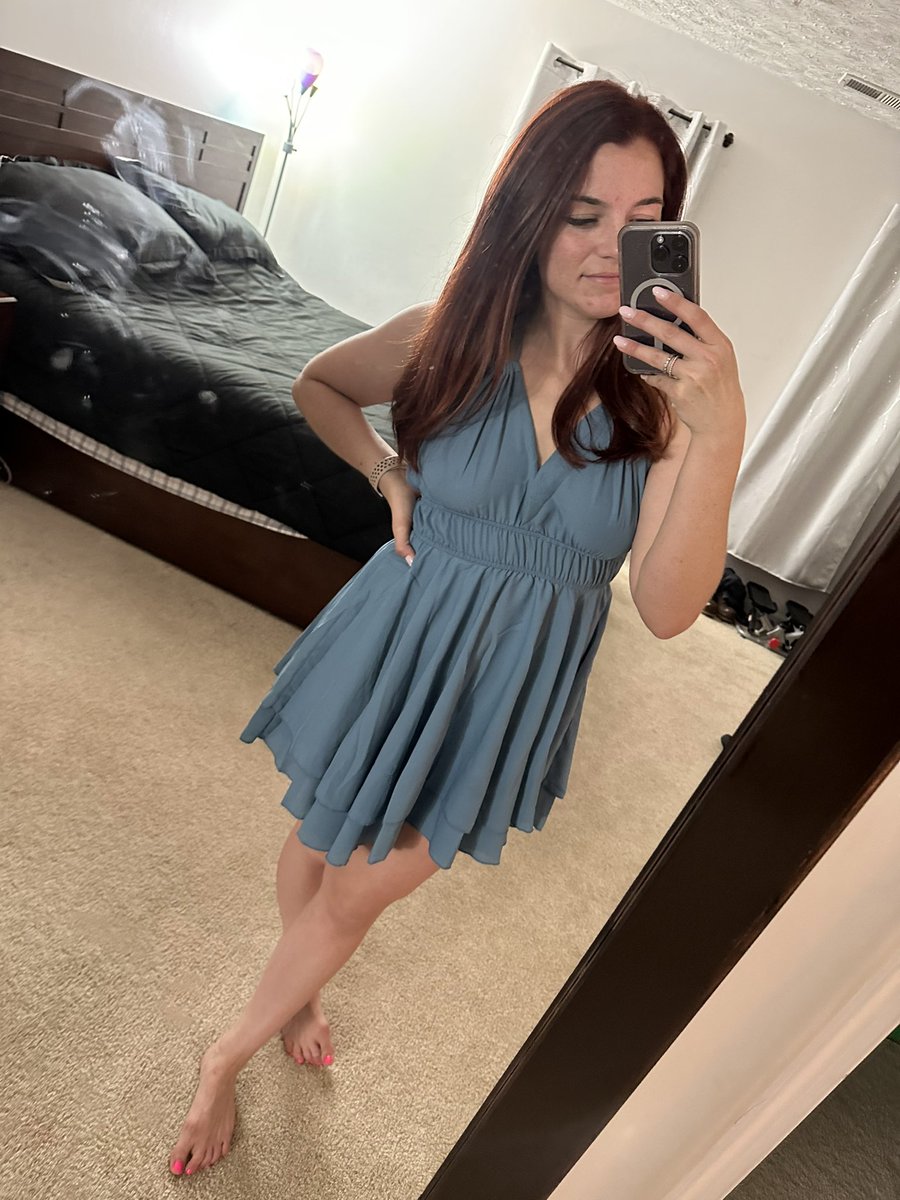 HolesofMom's tweet photo. Follow the beautiful Hotwife Rose 😍❤️

She is a cuckoldress and QoS, who is addicted to BBC, and she literally services her fans 😏🔥🥵

FOLLOW HER➡️ @RedHotwifeRose https://t.co/Dlx2ociUej