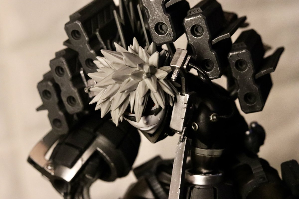 面制圧重装機動ストレイフパンツァー この爆豪フィギュアまじで