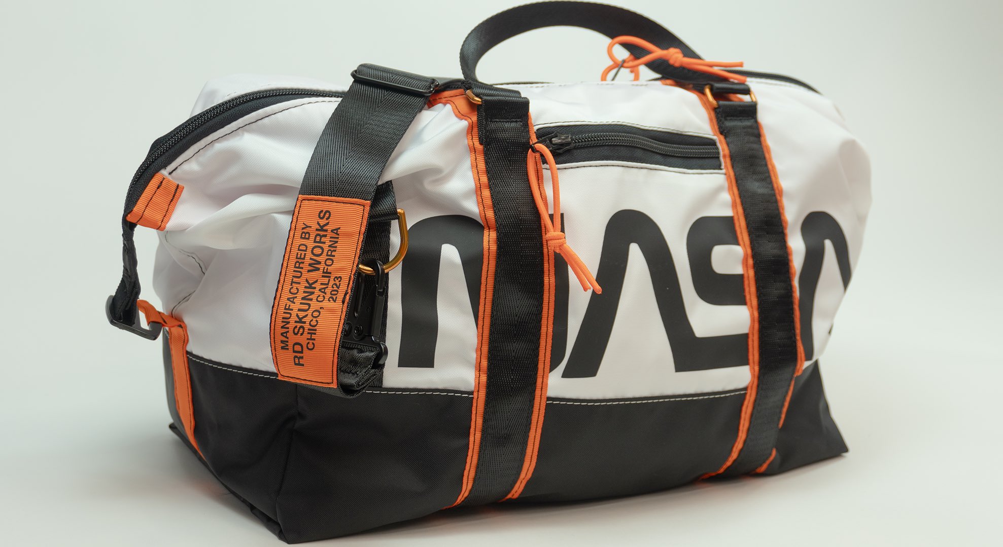 Nasa duffel bag vans cheap