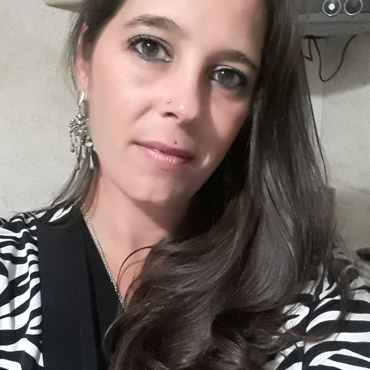 Suhely_Bueno's tweet photo. #NewProfilePic mais atual impossível #39anos https://t.co/fc0eTzSKeA