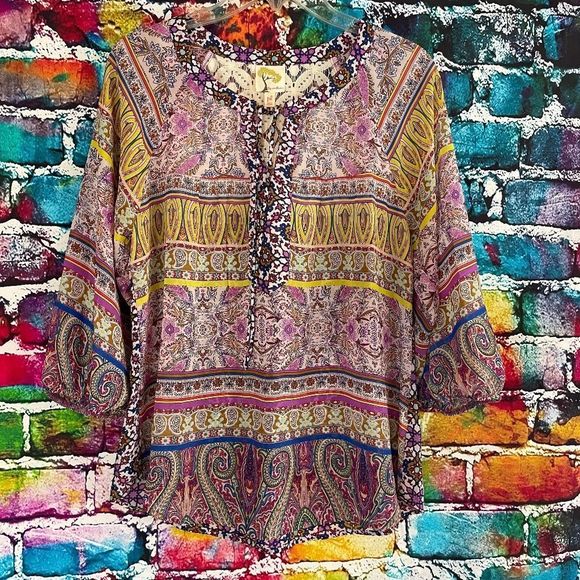 DropinMB's tweet photo. So good I had to share! Check out all the items I'm loving on @Poshmarkapp from @vintagefunk82 #poshmark #fashion #style #shopmycloset #figandflower #hippierose #andreebyunit: https://t.co/LyfiQGEQZW https://t.co/JQFuieZrYx