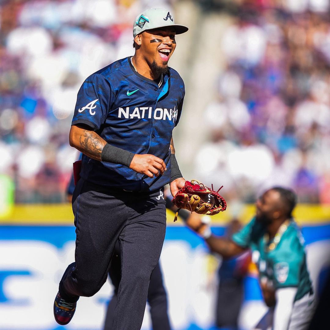 Orlando Arcia se incorpora a Leones del Caracas para la LVBP 2025