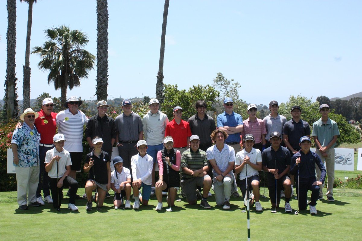 DrewWakefield's tweet photo. 👏🏌️‍♀️⛳️🏌️‍♂️What a Awesome Day Everyone!!!

“It’s All About The Kids”

Special Thank you's to: Santa Barbara Golf Club, and so many, many more!!! Supporting Junior Golfers in #SantaBarbara County 🏌️‍♀️⛳️🏌️‍♂️👏 #CorkAndForkRadio805 #MrSantaBarbara #drewwakefield #radioshow #radiohost https://t.co/NaATk7i7RF