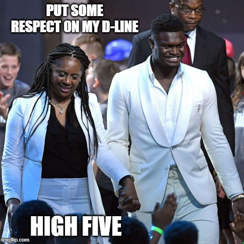kyle_noteworthy's tweet photo. Sometimes special occasions call for a high five to the D-Line.
This was one of those occasions. 💯@Zionwilliamson
The #truth lies in #sweatpants and/or #tightslacks 👀 https://t.co/85Rm7LU46O