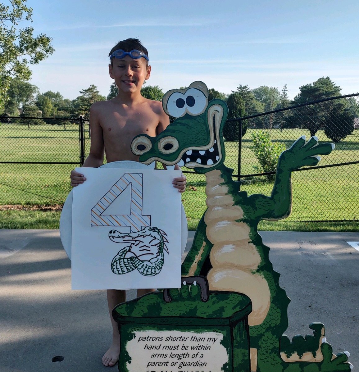 BGSCgators's tweet photo. Damon Meade earns Countdown Poster #4! #HowManyDays !? https://t.co/UmFbYfuumD