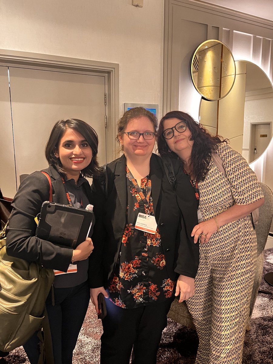 @DrLauraEsq @BergmanRosamond & myself, all set for our convening duties 💪😎 @BISAGIRWG @MYBISA #BISA2023