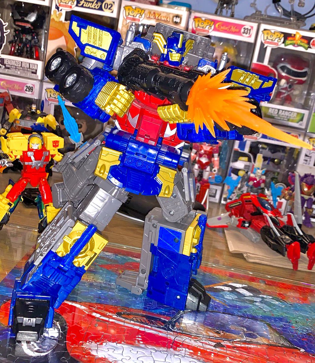 bigpurrrXXX's tweet image. That supermode waist articulation though🤤🤤🤤

#transformers 
#transformerslegacyevolution