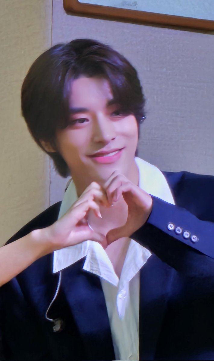 dKOECJX0CF52156's tweet photo. #엔하이픈 #ENHYPEN
#제이크 #JAKE https://t.co/OTN5WaOcfG