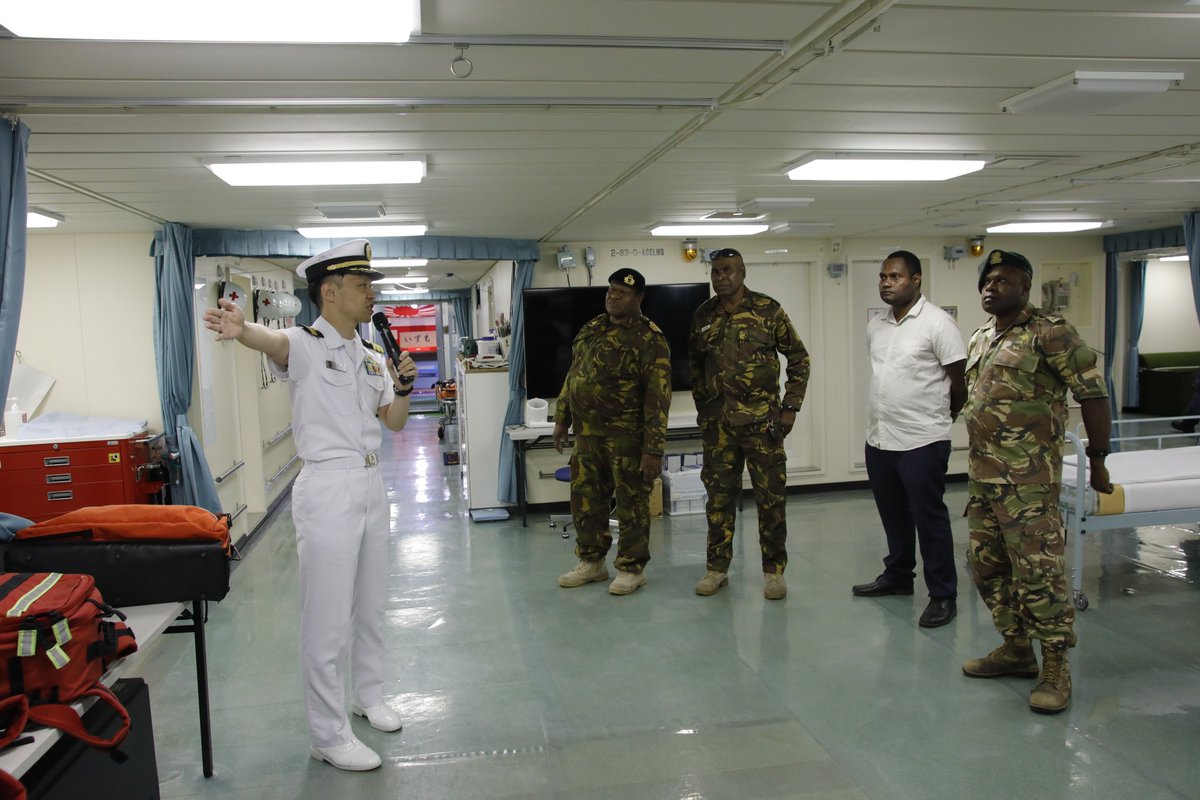 jmsdf_pao_eng's tweet image. 7-11 JUL, #IPD23 JS #IZUMO called at Port Moresby, Papua New Guinea, and conducted Goodwill Exercise and Ceremony with #PNGDF. #JMSDF continues to deepen relationship “Kizuna” with allies and like-minded countries to realize #FreeAndOpenIndoPacific (#FOIP ).🇯🇵🤝🇵🇬
