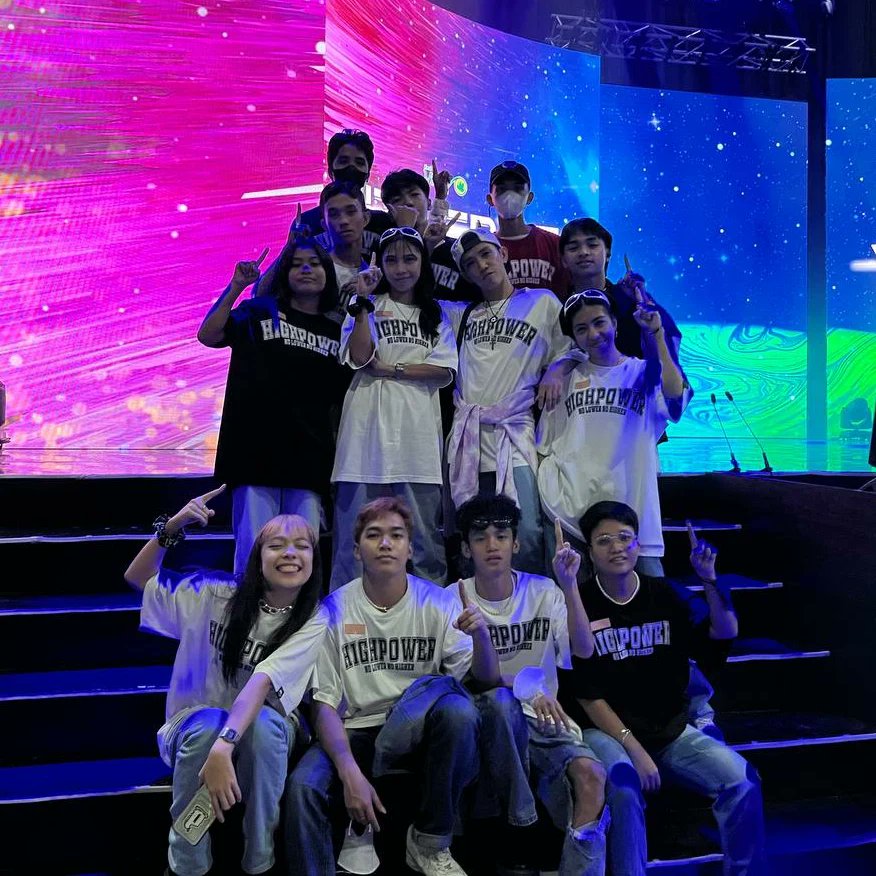 highpower2016's tweet photo. HighPower at Smart Araneta Coliseum for Happy 21st Mid-Year Anniversary of First Vita Plus 🎉😊
#FVPPH #FirstVitaPlusPH #DoyeeTumpalan #Highpower2016 #AranetaCity https://t.co/WT5rxABEdH