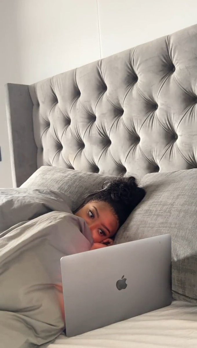 star💋 tweet media