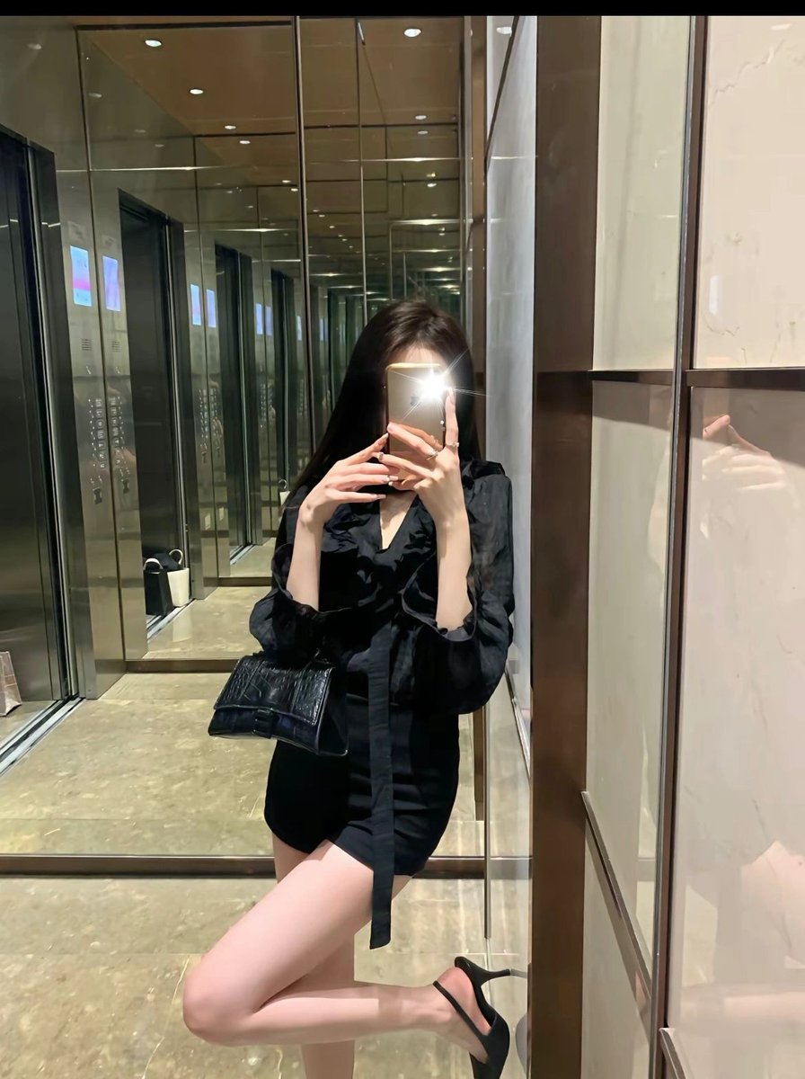 black67618's tweet photo. 🍎🍓🍎🍓🍒Let's learn to meow🛰VX:QA23QB🍎🍓🍎🍓🍒 
#郑州 https://t.co/bRRBP4tiHQ