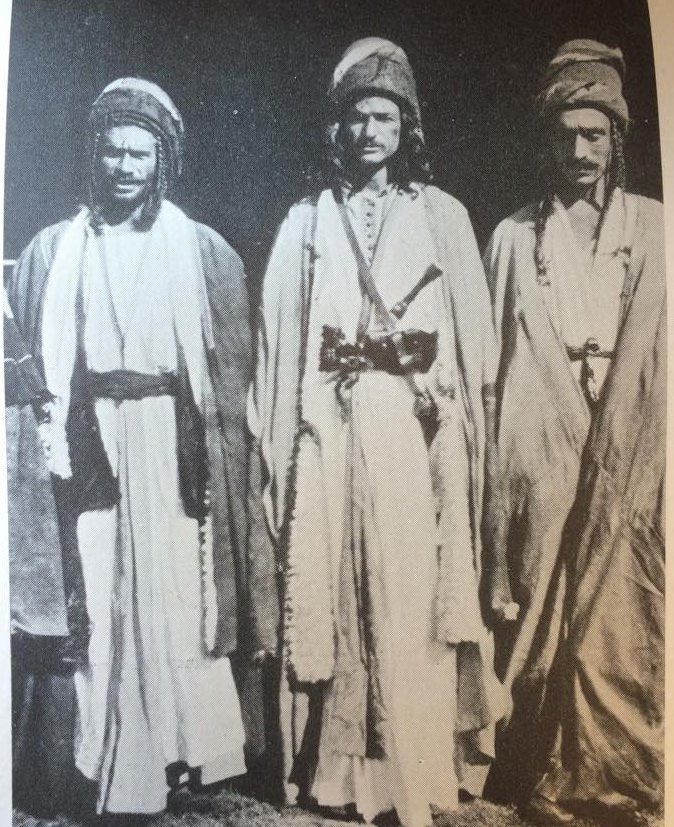 1930s, Yazidi Kurds in their traditional clothes, Sinjar