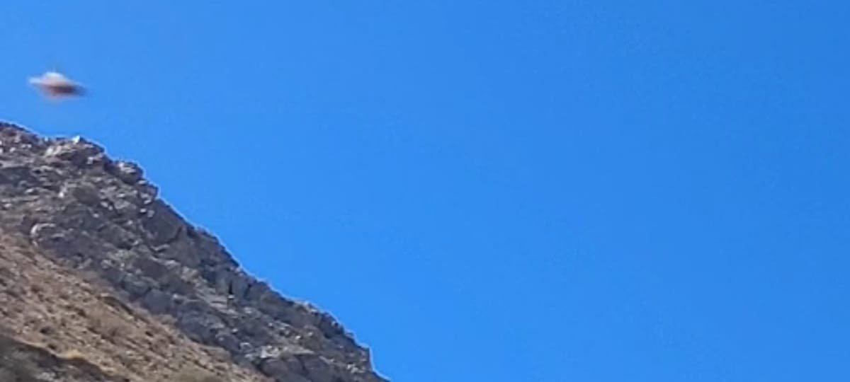 hernan_ahumada's tweet photo. En el valle de Elqui , NO estamos solos 🛸, imagen sector Cochiguaz https://t.co/bbzrUSKDnv