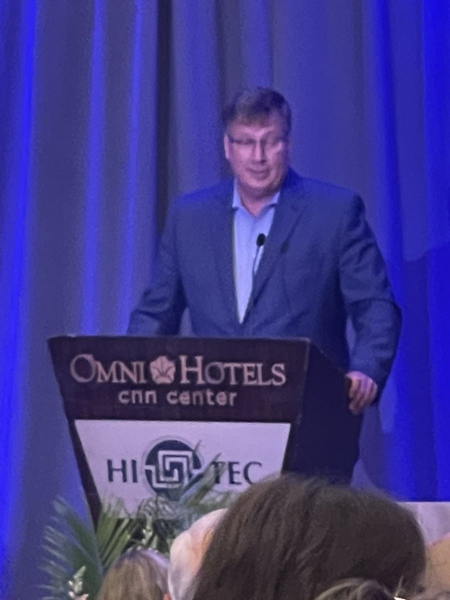 FRiobe's tweet photo. 🎉🏆 Congratulations to Martin Guay, Vice President of Business Development at Stanley Black & Decker, on being honored with the Industry Recognition award! @Hi_Tec🌟#highimpact2023 #BusinessDevelopment #DigitalEconomy #SuccessLessons https://t.co/uYpo2537bO