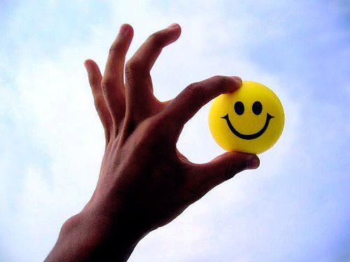 DTNEtiquette's tweet photo. Yours, mine, theirs...we have each chosen our attitudes! So today yours is ___________? ~ #DTN #CountMeIn4BeingOptimistic # SelfRegualtion #StayHopeful https://t.co/rfGBC5n86s