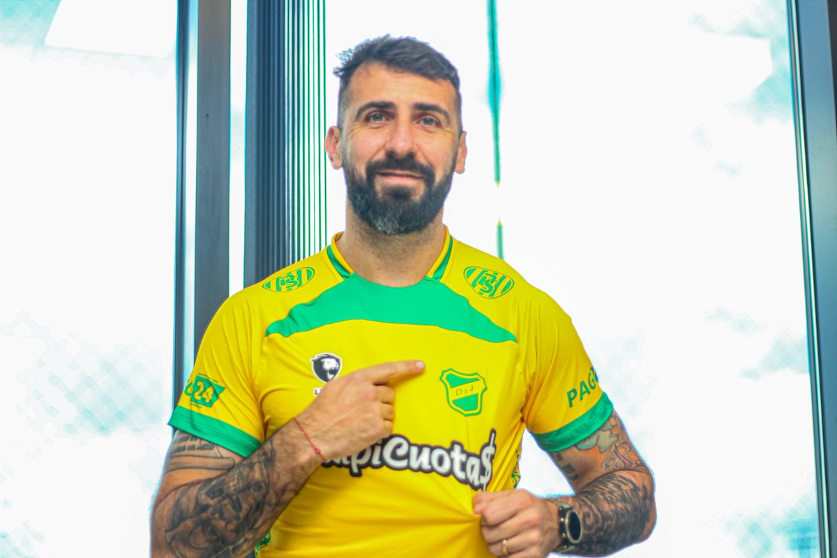 ClubDefensayJus's tweet photo. 🔛🐻 MODO OSO ACTIVADO https://t.co/cfOUGq8b0K