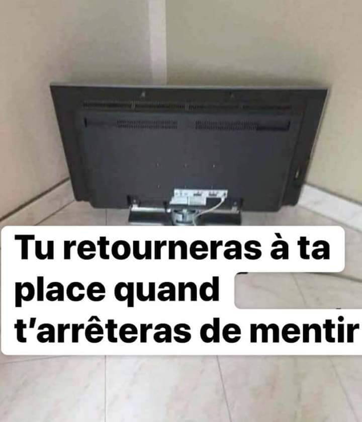 JohannFakra's tweet photo. Celle la, je ne m'en lasse pas :-)
#television #mediamensonges https://t.co/w4DURwBUdT
