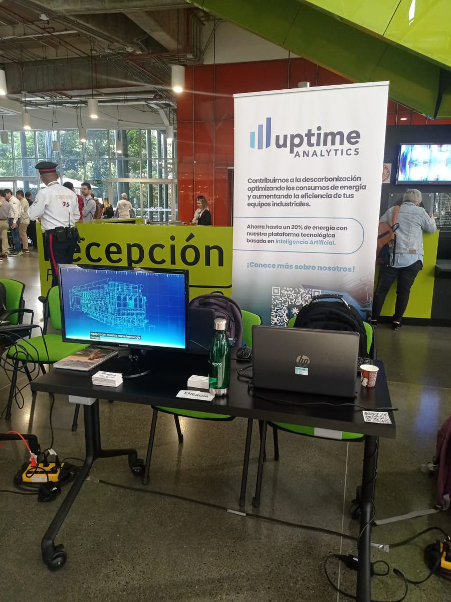 UptimeAnalytics's tweet photo. Gracias a @Ruta_N y @EPMestamosahi por la invitación al Showroom de soluciones para servicios públicos. 

La analítica avanzada y la IA son tecnologías para transformar el sector y buscar nuevas maneras de ser más eficientes y conscientes desde el punto de vista energético. https://t.co/tGvTlKaCbo
