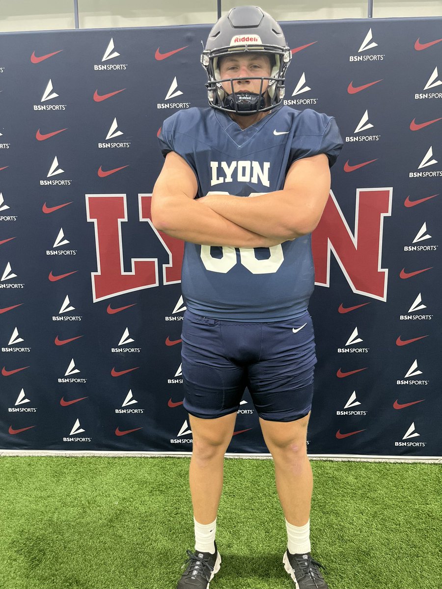 Huge thanks to <a href="/_Lyon_Football/">Lyon Scots Football</a> and <a href="/LyonHBC/">Chris Douglas 🏈</a> for having me out for a visit!! I had a great time and enjoyed getting to see the campus and getting to meet some of the staff!! <a href="/ArmstrongJayzen/">TheBoogieman🧟‍♂️</a> <a href="/CoachLawhorn/">Will Lawhorn</a> <a href="/warren_rushton/">Rushton Warren</a> <a href="/coach_K_Little/">Kyle Little</a> <a href="/CoachParrish1/">Gary Parrish</a> <a href="/Coach_D_Osborn/">Danny Osborn</a>