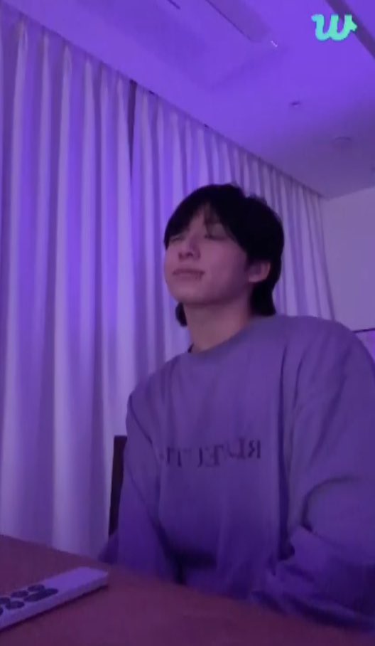 funnyjimin1's tweet photo. His “Jiminie hyung” face 😭😭 https://t.co/ckYpYrJql6