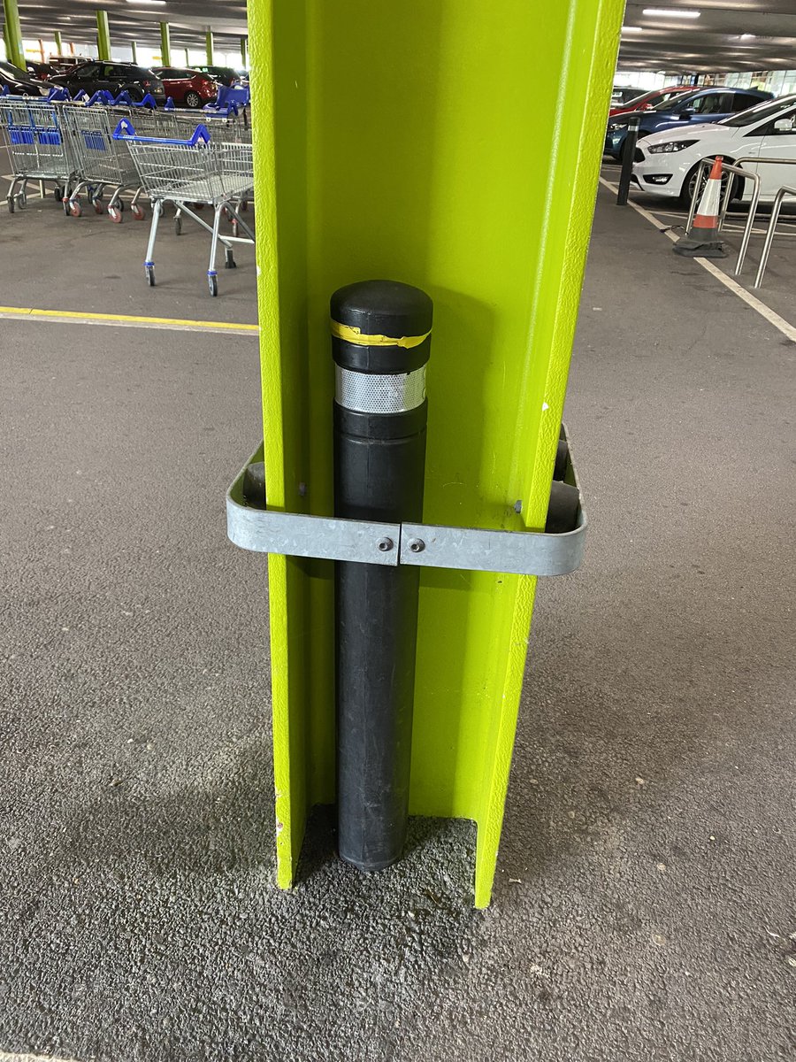 CookeNichola's tweet photo. Look at this bollard all safely cocooned by a steel beam… @WorldBollard @small_friendly https://t.co/1Rz9TejpVQ