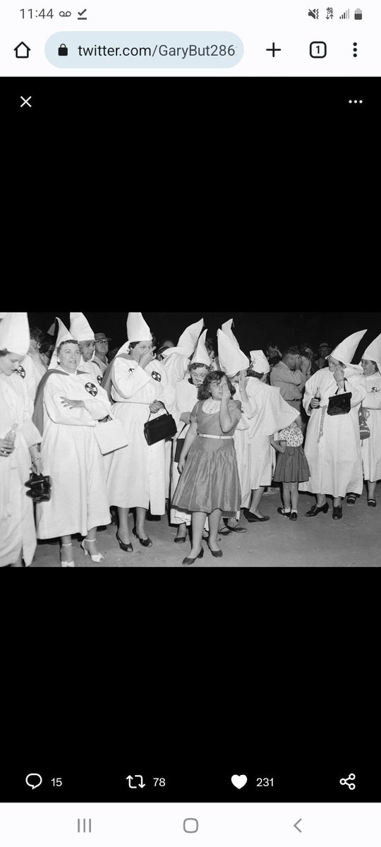 Diosa131313's tweet photo. @Fla_Pol @RonDeSantis @KamalaHarris @AGGancarski You mean this @GovRonDeSantis is that what MAMIE N PAPIE, MEEMAW N PAWPAW DID, IS tHIS @CaseyDeSantis withbthe #kkk #becauseflorida #childsupportreform https://t.co/pmPqiDRV5L