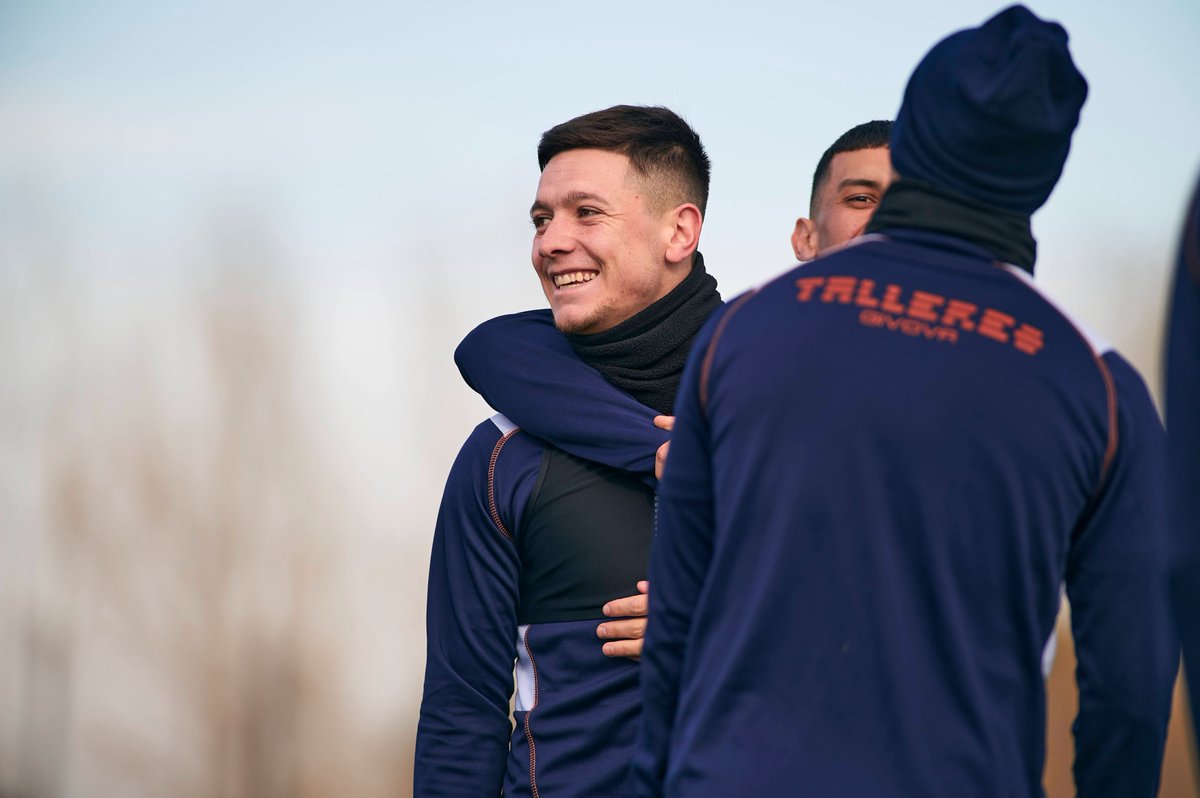 ¡Seguimos entrenando para disputar el último partido del campeonato! 🤩⚽

👀 ¿De qué se reían Uli y Rodri?