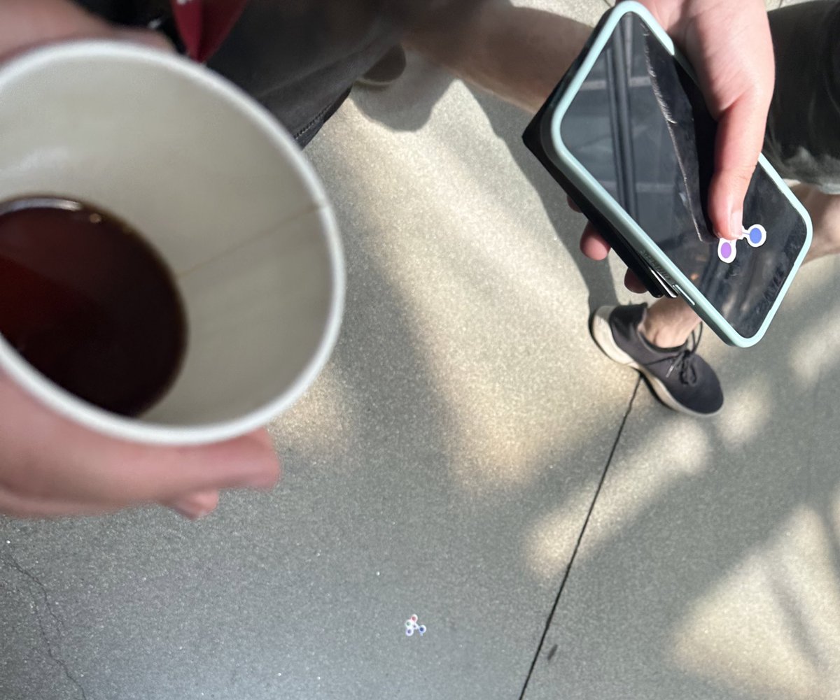 acidflask's tweet image. @heardatjuliacon "Excuse me, you dropped some graphs"

#JuliaCon