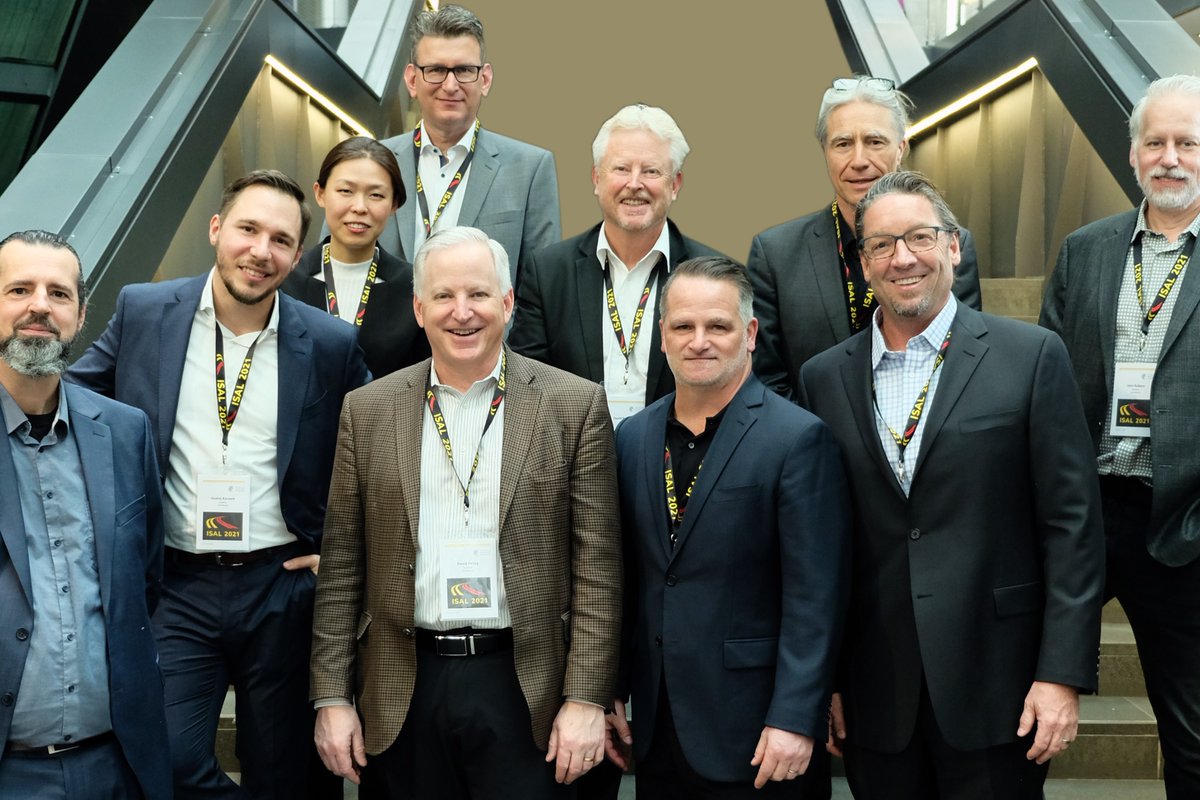 OLEDWorks tweet media