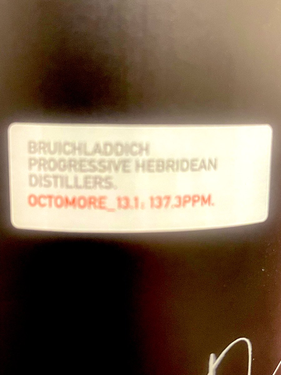 morikawawhiskey's tweet photo. #octomore13.1
小諸蒸溜所オリジナルグラスあざみ🥂
137.3ppm😋🥃#komoro https://t.co/o4Wpi2vzoP
