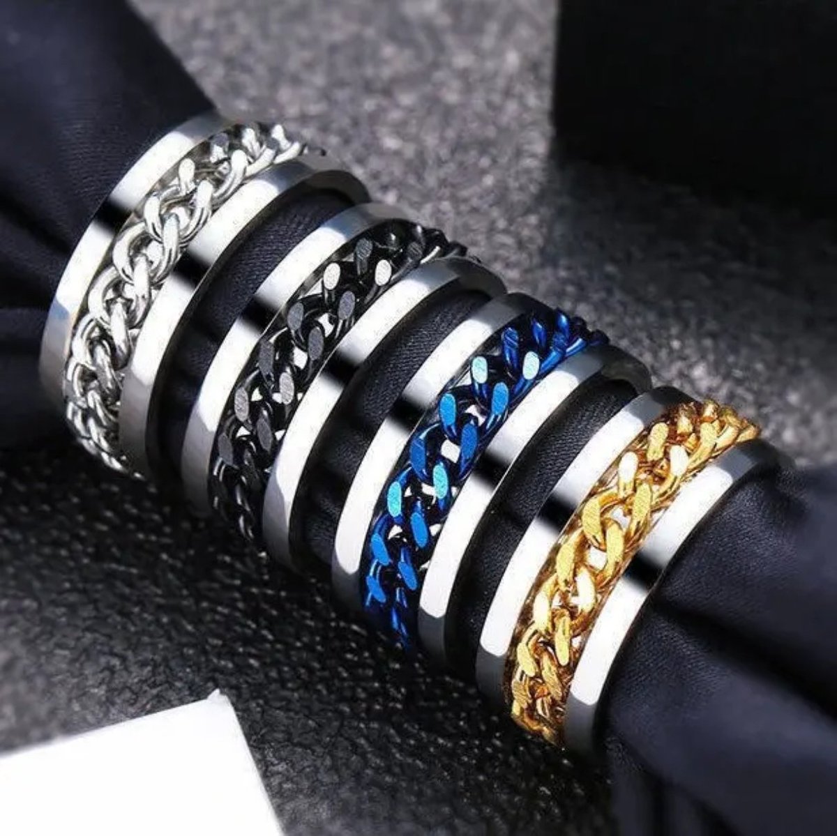 myjerry0722's tweet image. Chain Ring Retro 

Product link🛒🛒🛒

vt.tiktok.com/ZSL9LNcTa/

See product description.

#chainring #rings #accessories #jewelry #omikyjewelry  #affiliate