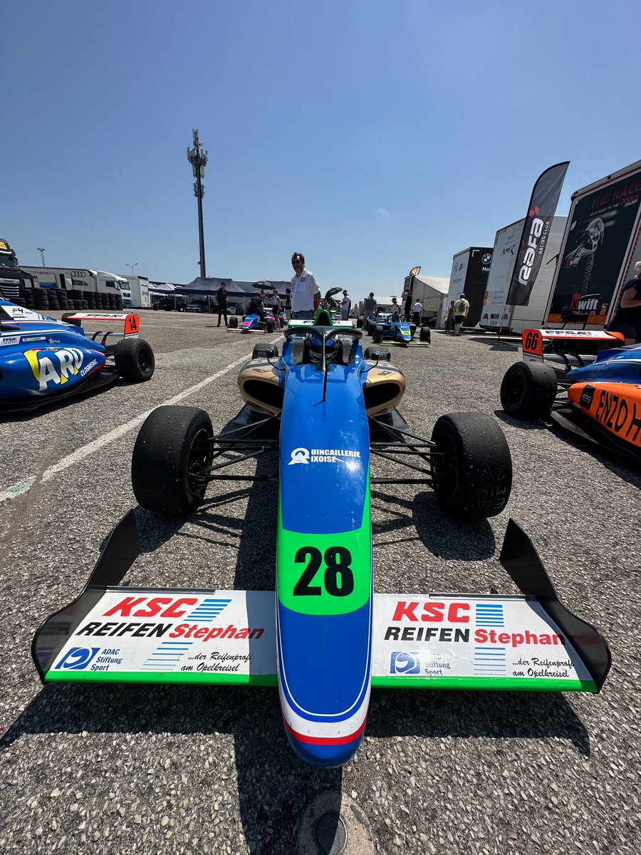 maxreisofficial's tweet photo. Racing @circuitomisano π―π
#FrenchF4 #ADACStiftungSport
#MotorsportTeamGermany
#MaxReis #MR28 #MaxReisMR28
@ADAC @FFSAAcademy #MR28rules
@VolkerOsieka @MygaleCars @FRIUM
#F4 #Formula4 #Formel4 #FFSA
@Racemates_eth @RenoDERLOT
@adripaviot @pntdByWunschel https://t.co/Vidb50sHq1