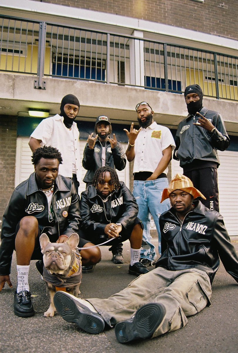NSG's tweet photo. Area Boyz!! https://t.co/LggyErF8Lp