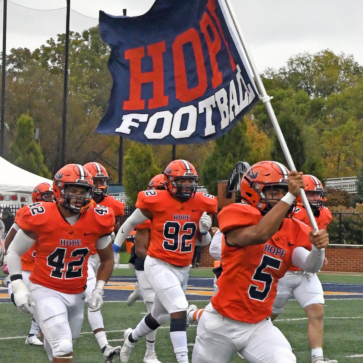 5 weeks until Game 1. #d3fb