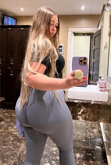 Gym comeback 🏋🏻&zwj;♀️ https://t.co/SyGLEdiX3q<a href="/tag/workoutmotivation"class="tags"><span>#workoutmotivation</span></a>