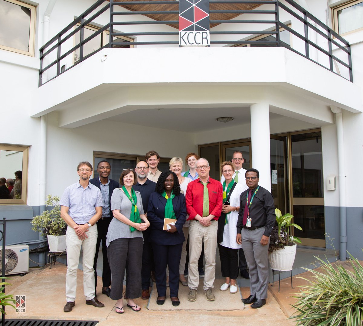 Members of The Ghana-North Rhine-Westphalia (NRW) University Alliance Office paid a visit to KCCR. The group was welcomed by The Scientific Director, Prof. Phillips and they were briefed on research work done so far at KCCR.