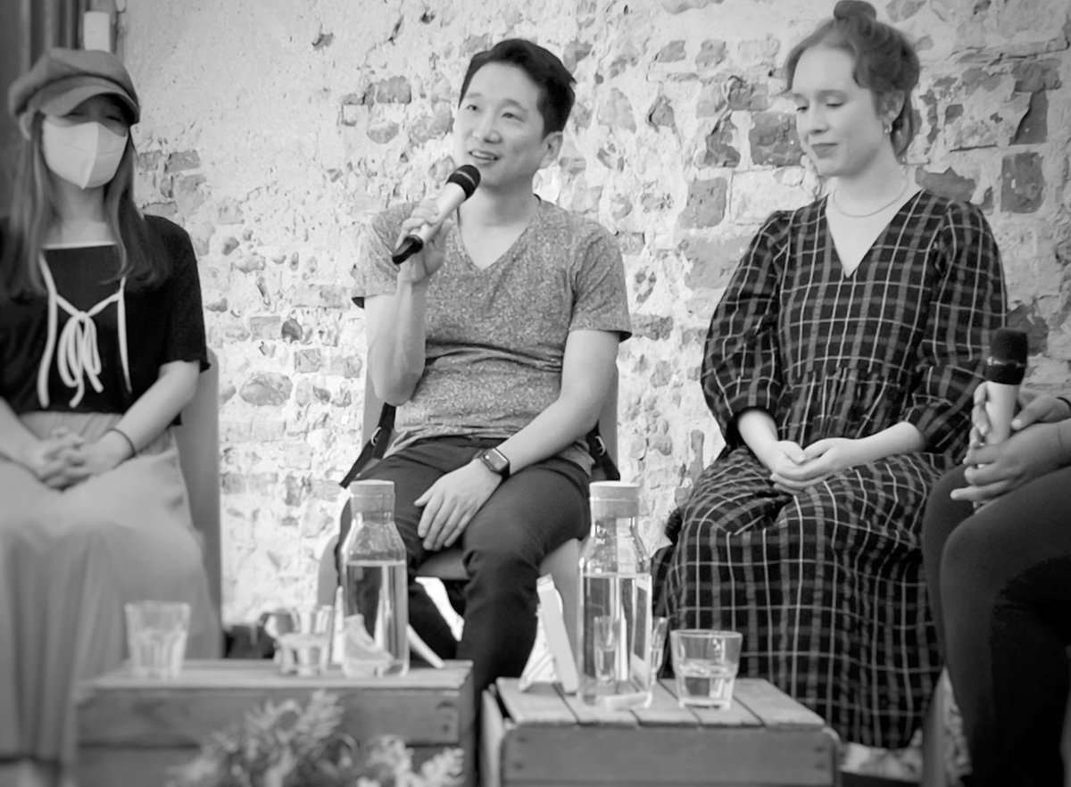 Anton <a href="/AntonHur/">Anton Hur</a> is answering some fantastic questions from the audience about the process of collaborative translation and the career of a freelance Literary Translator  #xl8 <a href="/WritersCentre/">National Centre for Writing</a> #BCLT2023