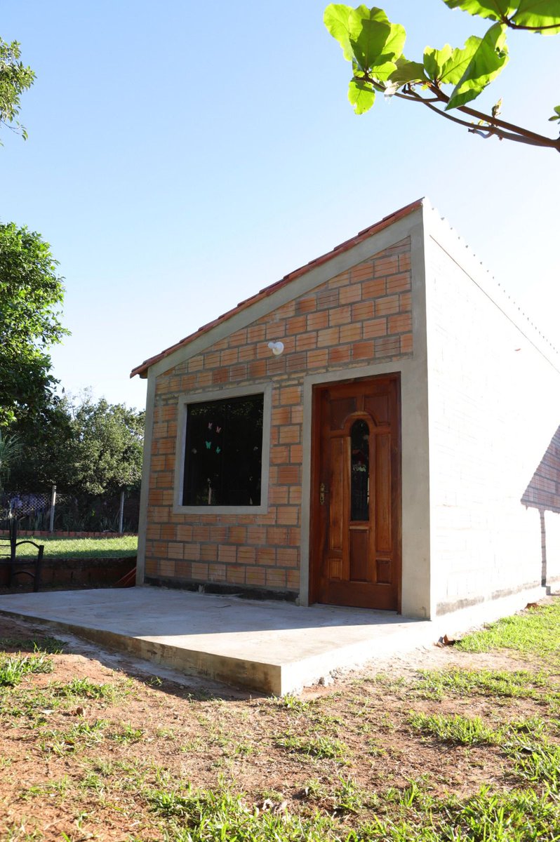muvhpy's tweet photo. 🗣️“Es satisfactorio poder ayudar con nuestro trabajo a familias que realmente necesitan”, OGA Construcciones.
Testimonio de Néstor Agüero, representante de una de las empresas que presta servicio de Asistencia Técnica Constructiva (ATC) en #AMABID.
➕https://t.co/t6P0G7Jro7 https://t.co/B4Er8m23VU