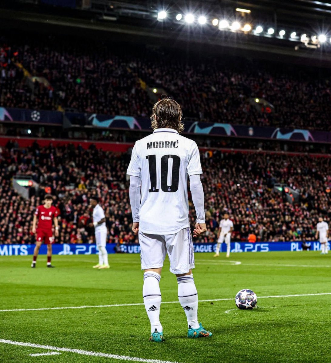 MadridXtra's tweet image. 🌟 Real Madrid are placed the 3rd favourites to win the Champions League this season, based on existing odds (@marca) 

1. Manchester City 
2. Bayern Munich 
3. Real Madrid