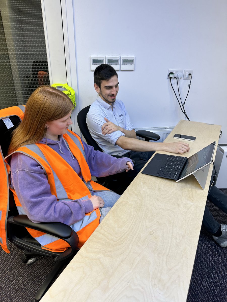Regen_ltd's tweet photo. Students in IT👨💻
The students loved working in IT. With the assistance of technician Artiom Ponomari and apprentice Owen Quinn, and Martin Sands, our IT Manager.
#recycling #recycle #wastemanagement #innovation #mixeddryrecycling #wastetoenergy #regenwaste #ourfutureiscleaner https://t.co/G9GUdJDrva