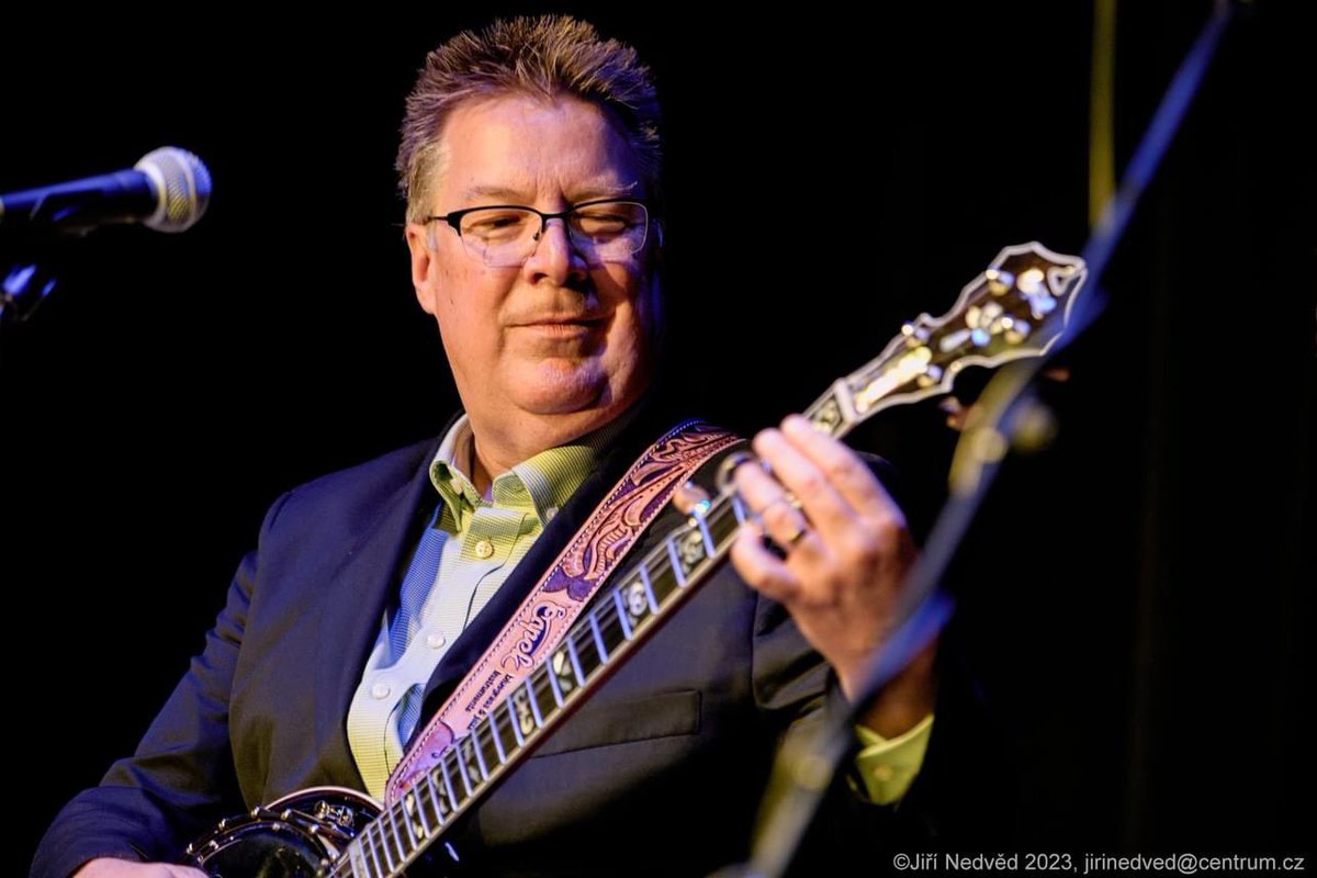 FiddlerBeckyB's tweet photo. Happy birthday, @NedLuberecki!
.
#OlderThanJoeMullins @RadioRamblers #Third #Favorite #Banjo #Picker of #2023 @bgunlimitedmag #Magazine @IntlBluegrass #award #nominee #Vote For #Ned #WhoIsNed
.
#capekinstruments https://t.co/4MumNzHtoW
