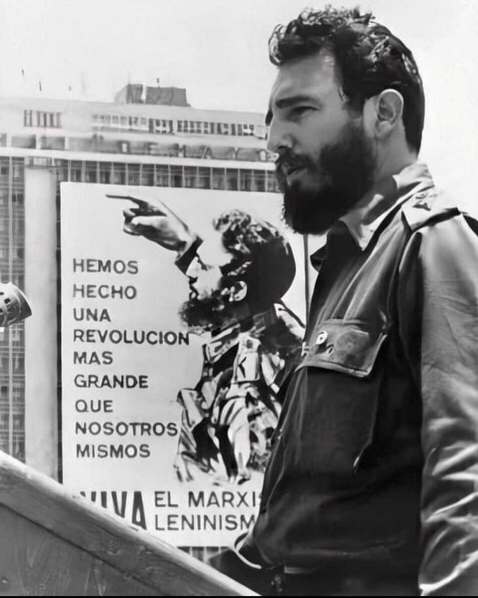 pinfantea's tweet photo. #26Jul Hace 70 años  se llevó a cabo, bajo el mandó del líder Fidel Castro, el asalto al Cuartel Moncada, hecho heroico que cambiaría totalmente el destino político de nuestros hermanos de Cuba.

¡A todo el pueblo de Cuba, Felicidades en el Día de la Rebeldía Nacional! 👏🏾✊🏾 🇨🇺 https://t.co/1XfZpUGncz