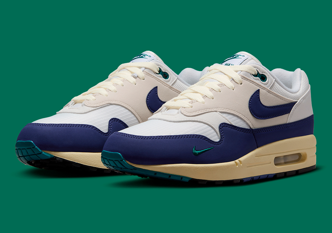 SneakerNews's tweet photo. Nike adds another Air Max 1 to the "Athletic Dept." 🏈 ⚽ https://t.co/HqBT58Hx9v
