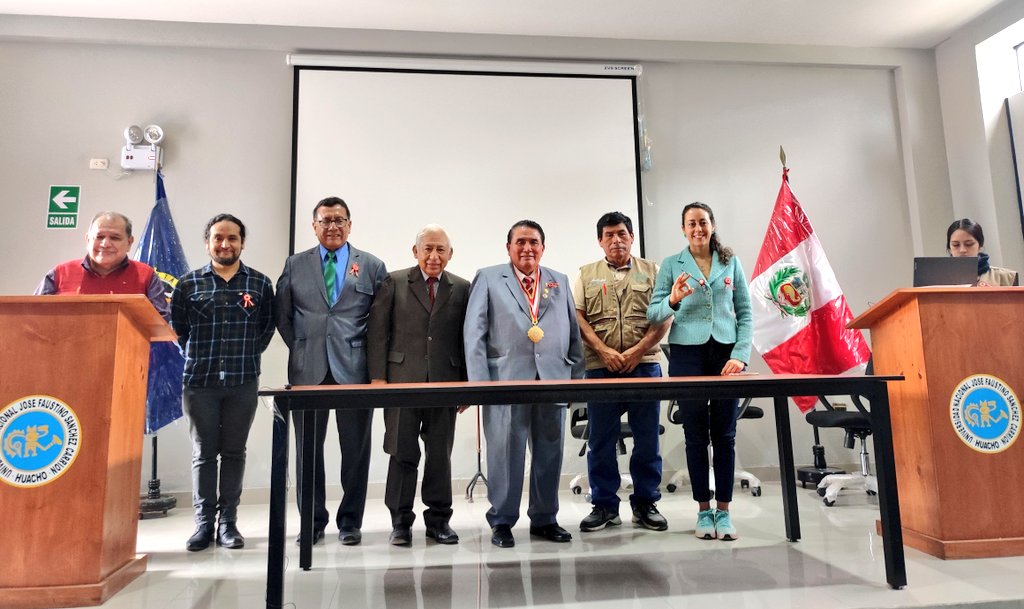 CooperAccionPER's tweet photo. 🔴 Inicia el segundo día del Foro Internacional: Intercambios de experiencias marino costeras frente al cambio climático en la Universidad José Faustino Sánchez Carrion de Huacho.
FBLive: https://t.co/WdwdxAURit https://t.co/ycKzRE3m2G